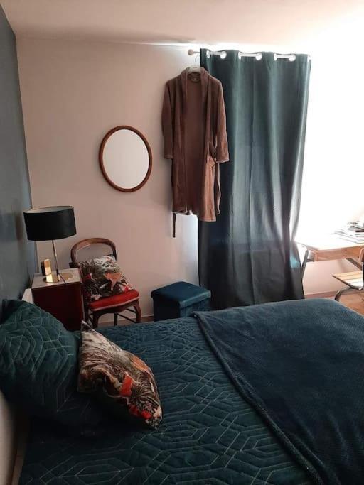 Gite La Roche Paisible Saint-Julien-de-Coppel Εξωτερικό φωτογραφία